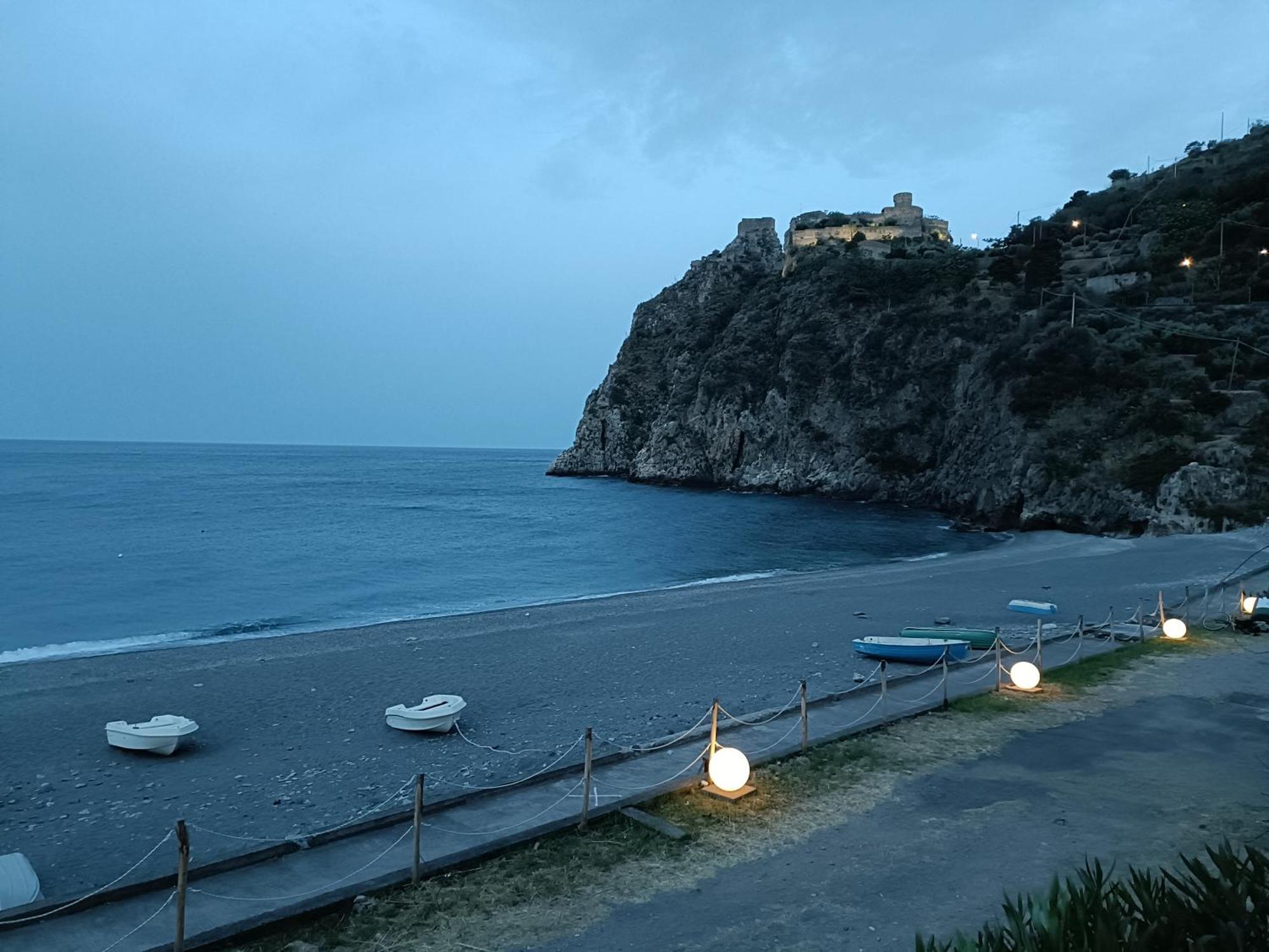 Casa Vacanze Margarita Sant'Alessio Siculo Exterior photo
